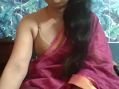 Snapshot of Marathi_q4een01 chatting on 12-18-25, 05:13 Marathi q4een01 online show from 12-18-25, 05:13