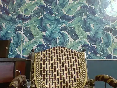 Snapshot of Marathi_q4een01 chatting on 12-23-25, 04:21 Marathi q4een01 online show from 12-23-25, 04:21