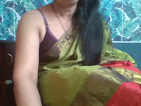 Snapshot of Marathi_q4een01 chatting on 01-11-26, 05:45 Marathi q4een01 online show from 01-11-26, 05:45