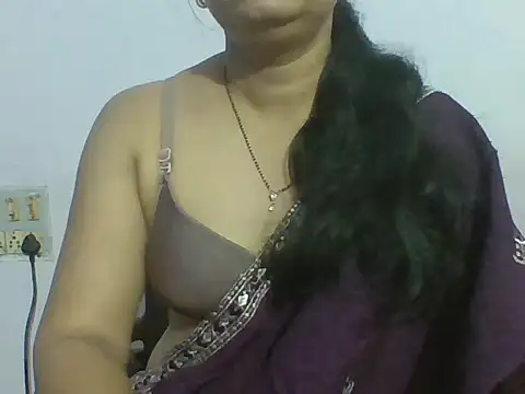 Snapshot of Marathi_q4een01 chatting on 07-10-26, 03:55 Marathi q4een01 online show from 07-10-26, 03:55