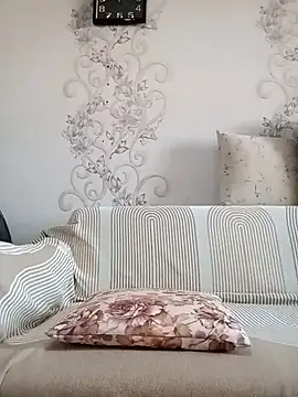 Saidka kis online show from 11-13-25, 05:06