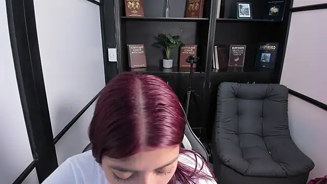 SharonQueen1 online show from 09-14-25, 06:07