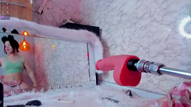 KateLee online show from 04-30-26, 05:58