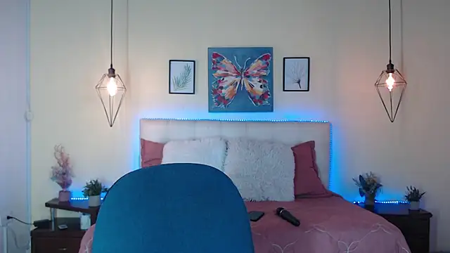 Megan 05  online show from 07-16-26, 07:31