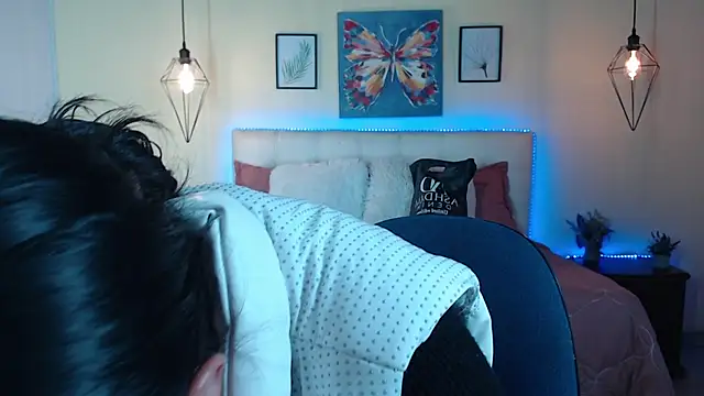 Megan 05  online show from 07-19-26, 07:28