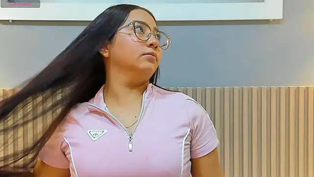 Snapshot of tinisweet chatting on 03-16-26, 02:43 tinisweet online show from 03-16-26, 02:43