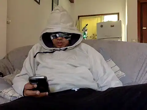 CaiBull online show from 12-20-25, 09:49