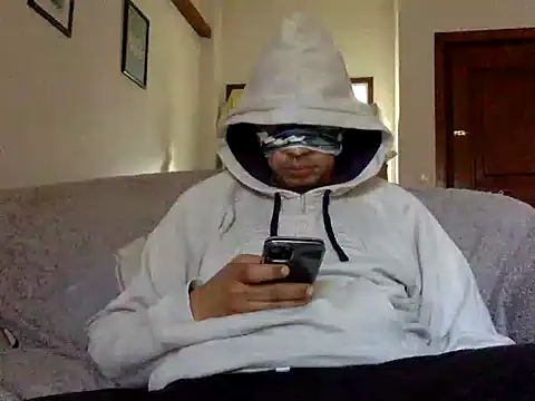 Snapshot of CaiBull chatting on 12-22-25, 06:43 CaiBull online show from 12-22-25, 06:43