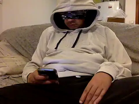 Snapshot of CaiBull chatting on 12-22-25, 06:49 CaiBull online show from 12-22-25, 06:49