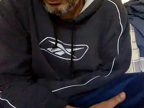 Snapshot of CaiBull chatting on 01-18-26, 08:29 CaiBull online show from 01-18-26, 08:29