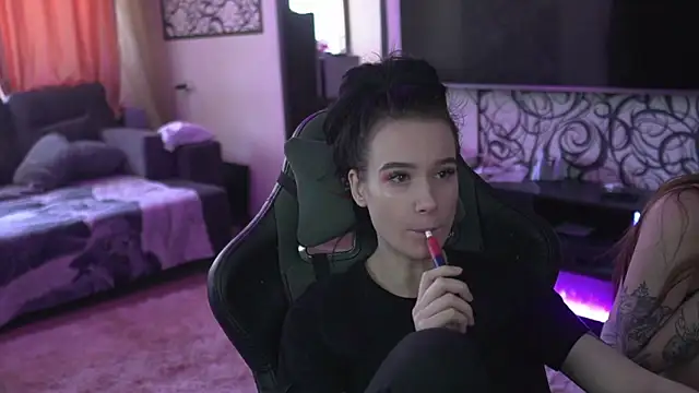 Snapshot of lis_silver chatting on 02-10-26, 08:29 lis silver online show from 02-10-26, 08:29