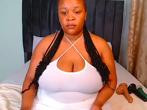 Snapshot of KINKYBOOTI22 chatting on 10-09-25, 03:04 KINKYBOOTI22 online show from 10-09-25, 03:04