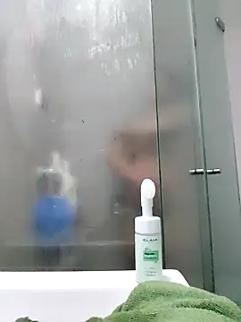 Megara 25 online show from 03-18-26, 11:46