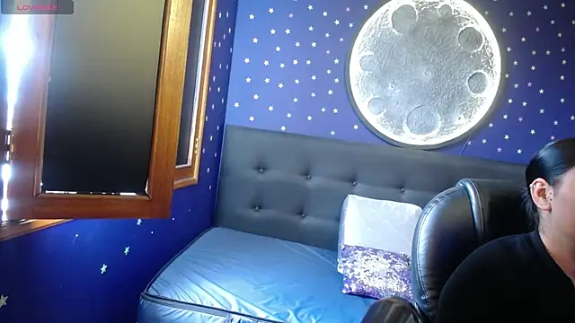 Snapshot of Megara_25 chatting on 07-18-26, 01:59 Megara 25 online show from 07-18-26, 01:59
