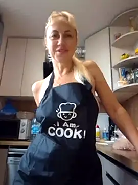 Snapshot of KissMiSveet chatting on 11-13-25, 07:18 KissMiSveet online show from 11-13-25, 07:18