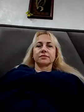 Snapshot of KissMiSveet chatting on 01-17-26, 06:33 KissMiSveet online show from 01-17-26, 06:33