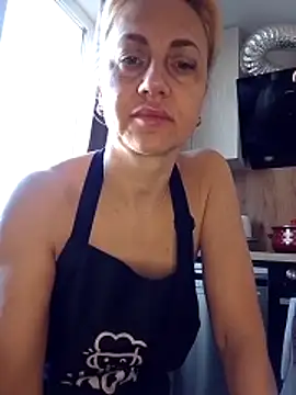 Snapshot of KissMiSveet chatting on 03-15-26, 06:08 KissMiSveet online show from 03-15-26, 06:08