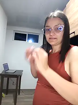 stivenlujan69 online show from 09-12-25, 12:55