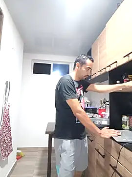 Snapshot of stivenlujan69 chatting on 10-28-25, 01:53 stivenlujan69 online show from 10-28-25, 01:53