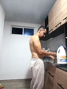 Snapshot of stivenlujan69 chatting on 12-19-25, 03:13 stivenlujan69 online show from 12-19-25, 03:13