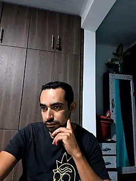 Snapshot of stivenlujan69 chatting on 01-09-26, 10:55 stivenlujan69 online show from 01-09-26, 10:55