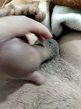 Snapshot of Zepe_12 chatting on 02-16-26, 10:17 Zepe 12 online show from 02-16-26, 10:17