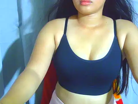 Katie Winslet online show from 04-29-26, 11:44