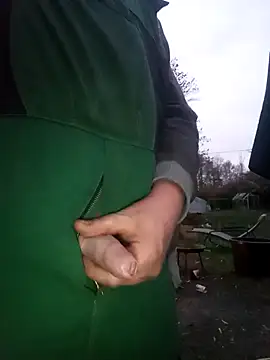 Snapshot of fickfreund019 chatting on 11-26-25, 03:35 fickfreund019 online show from 11-26-25, 03:35