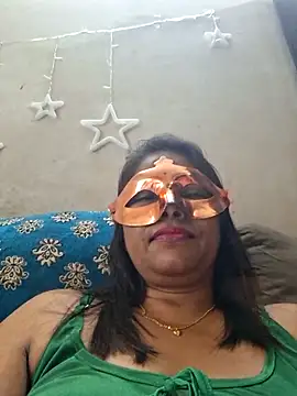 Snapshot of SIMIHOT chatting on 10-09-25, 08:45 SIMIHOT online show from 10-09-25, 08:45