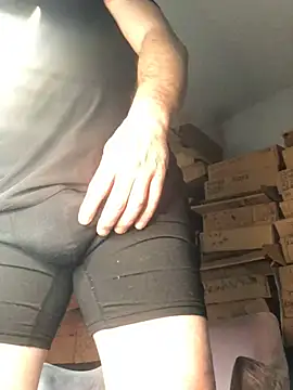 Snapshot of 2playforeplay chatting on 03-04-26, 05:02 2playforeplay online show from 03-04-26, 05:02