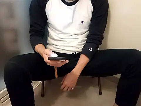 Snapshot of nori1981_oosaka chatting on 03-16-26, 10:19 nori1981 oosaka online show from 03-16-26, 10:19