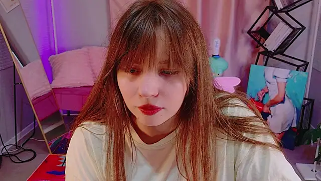 Moon  Bunny online show from 06-10-26, 03:33