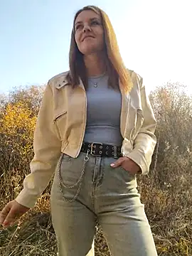 YOOUR EVAA online show from 10-23-25, 10:14