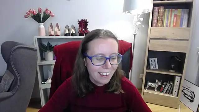 Snapshot of sweetxLizzy chatting on 11-12-25, 05:19 sweetxLizzy online show from 11-12-25, 05:19