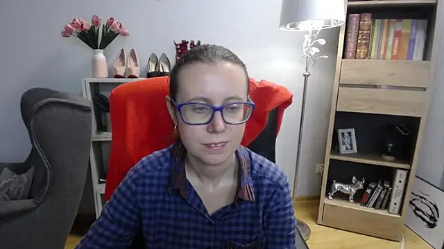 Snapshot of sweetxLizzy chatting on 11-20-25, 05:29 sweetxLizzy online show from 11-20-25, 05:29