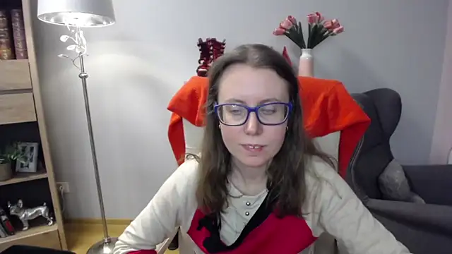 Snapshot of sweetxLizzy chatting on 02-11-26, 05:45 sweetxLizzy online show from 02-11-26, 05:45