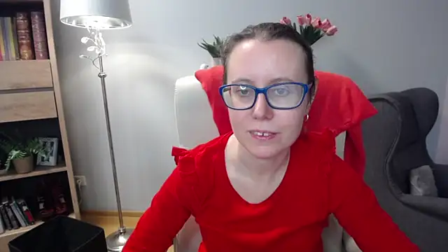 Snapshot of sweetxLizzy chatting on 02-26-26, 05:39 sweetxLizzy online show from 02-26-26, 05:39