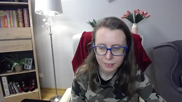 Snapshot of sweetxLizzy chatting on 03-05-26, 05:47 sweetxLizzy online show from 03-05-26, 05:47