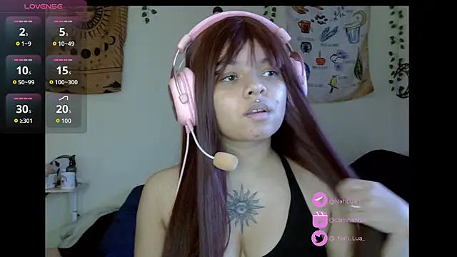 Nah Lua online show from 10-13-25, 07:14