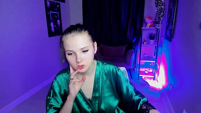 Leila xxBaby online show from 10-03-25, 12:46