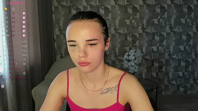 Snapshot of Kseni_a chatting on 06-13-26, 01:09 Kseni a online show from 06-13-26, 01:09