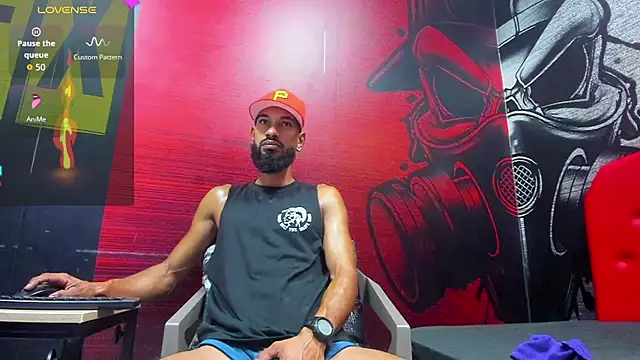 Snapshot of Damian_Shakur chatting on 09-11-25, 11:10 Damian Shakur online show from 09-11-25, 11:10