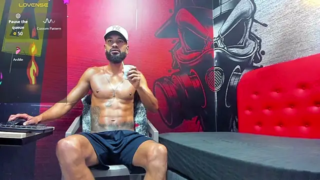 Snapshot of Damian_Shakur chatting on 09-12-25, 11:21 Damian Shakur online show from 09-12-25, 11:21