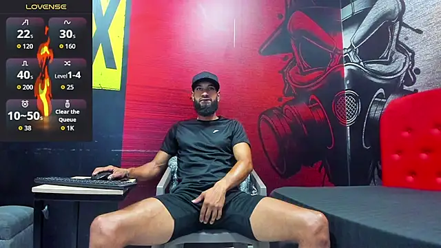 Snapshot of Damian_Shakur chatting on 10-08-25, 11:30 Damian Shakur online show from 10-08-25, 11:30