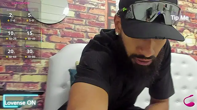 Snapshot of Damian_Shakur chatting on 01-14-26, 12:11 Damian Shakur online show from 01-14-26, 12:11