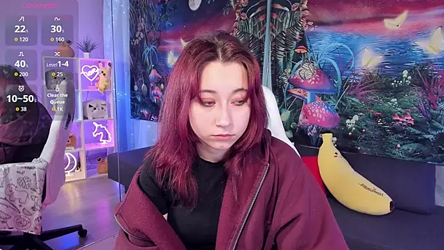 ClaraParks online show from 09-27-25, 06:02