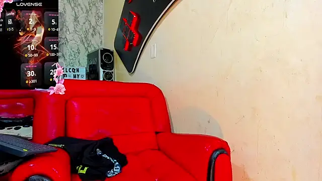 Dahlia Moss online show from 10-17-25, 03:31