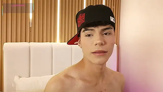 Dulcey  online show from 02-20-26, 03:47