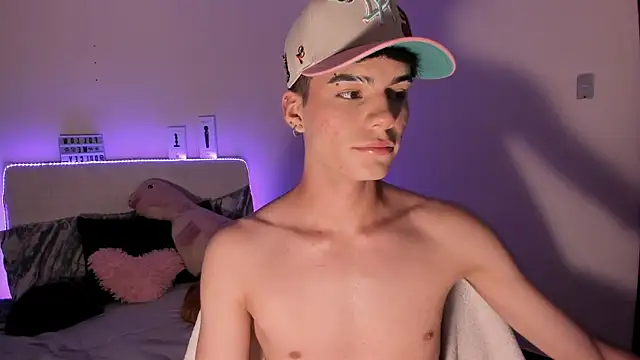 Dulcey  online show from 04-24-26, 09:12