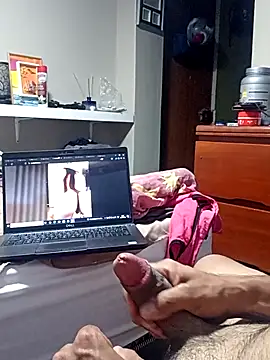 Snapshot of Rushx_x chatting on 05-30-26, 06:32 Rushx x online show from 05-30-26, 06:32